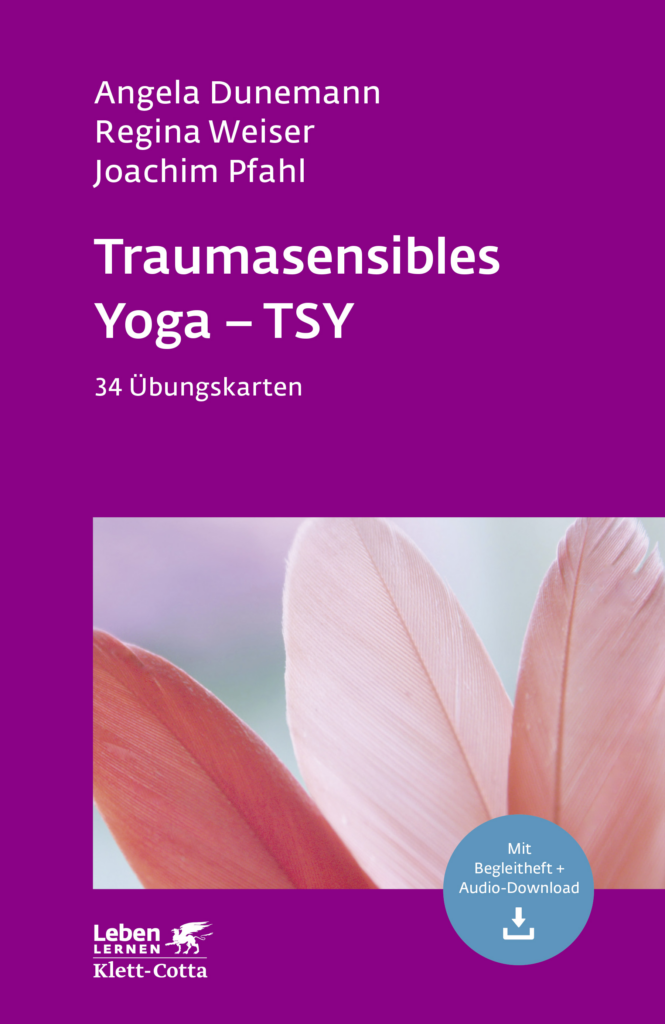 Cover des Kartensets „Traumasensibles Yoga – TSY. 34 Übungskarten"